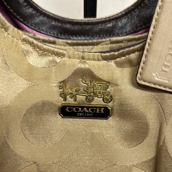 Coach Maggie Optic Khaki canvas shoulder bag Purse! - Picture 3 of 16